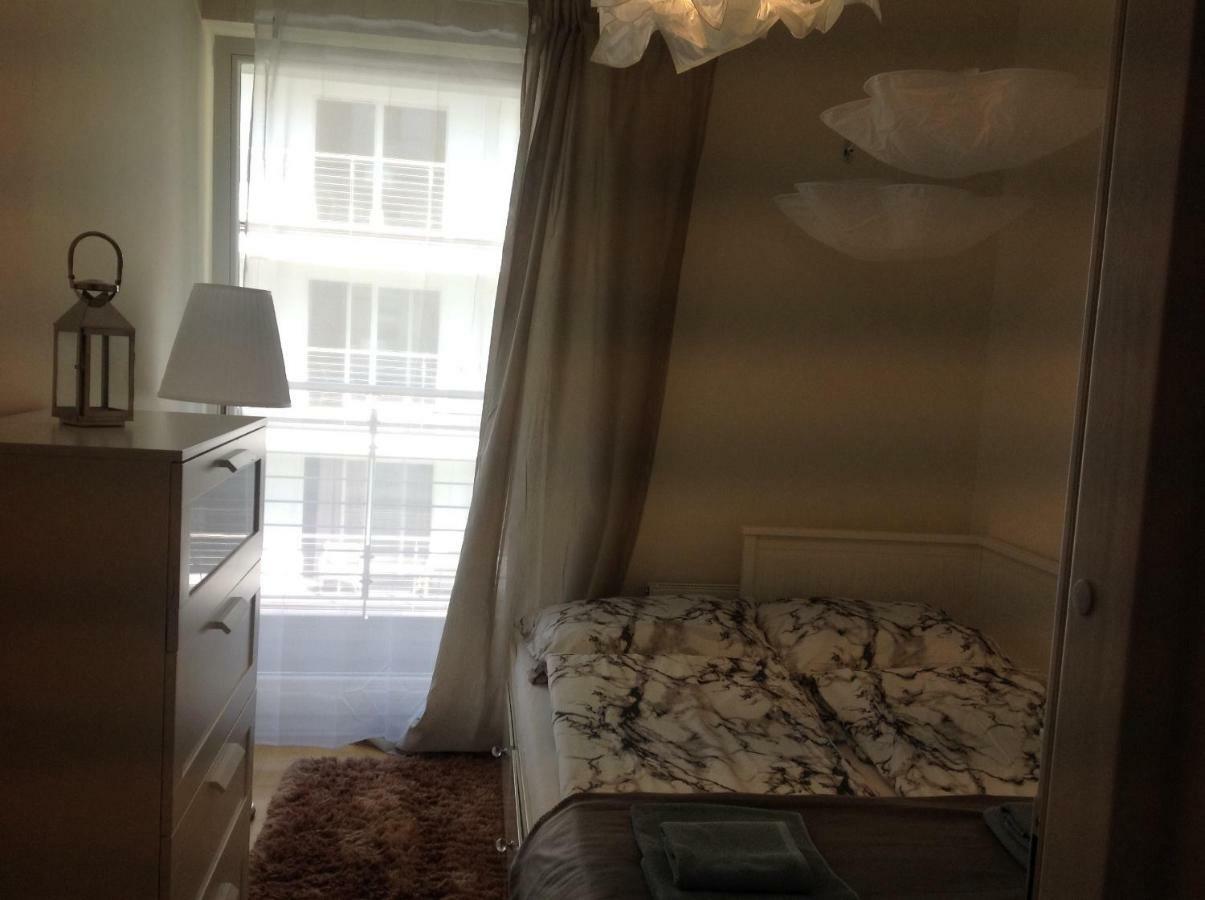 Apartament Gold ミエンジズドロイェ エクステリア 写真